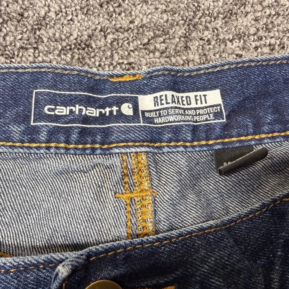 Carhartt relaxed fit